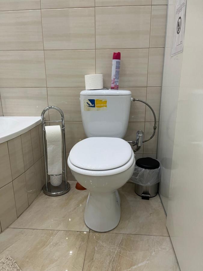 Szechenyi Apartman Мишкольц Экстерьер фото