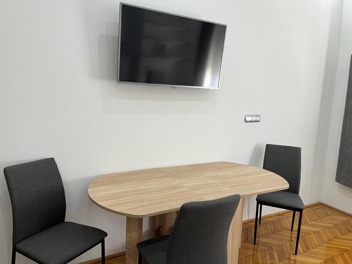 Szechenyi Apartman Мишкольц Экстерьер фото
